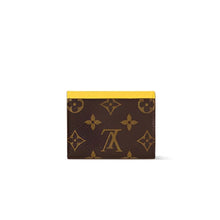 Louis Vuitton M82984 Zoé Wallet - BEAUTY BAR