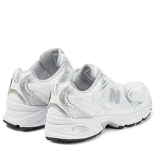 New balance 530 mesh Sneaker Silver in White - BEAUTY BAR